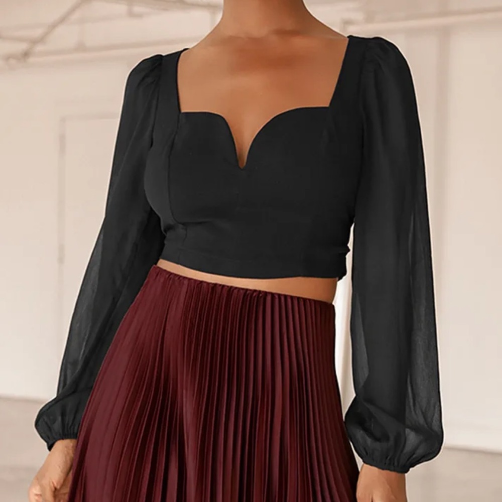 Lulu’s Black Tie-Back Puffed Out Sheer Long Sleeve Crop Top